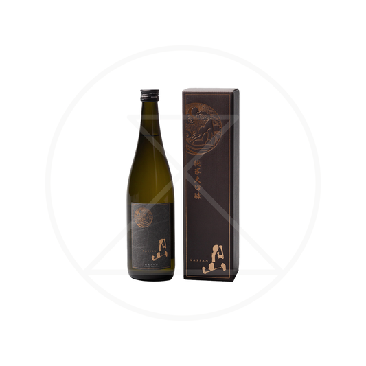 Gassan Junmai Daiginjo Sake 720ml